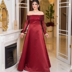 فستان: "رويال مارون"