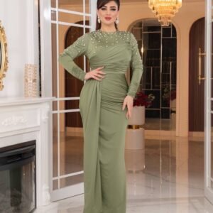 ⁦فستان إشراقة الألماس (أخضر زيتوني)⁩ - الصورة ⁦2⁩